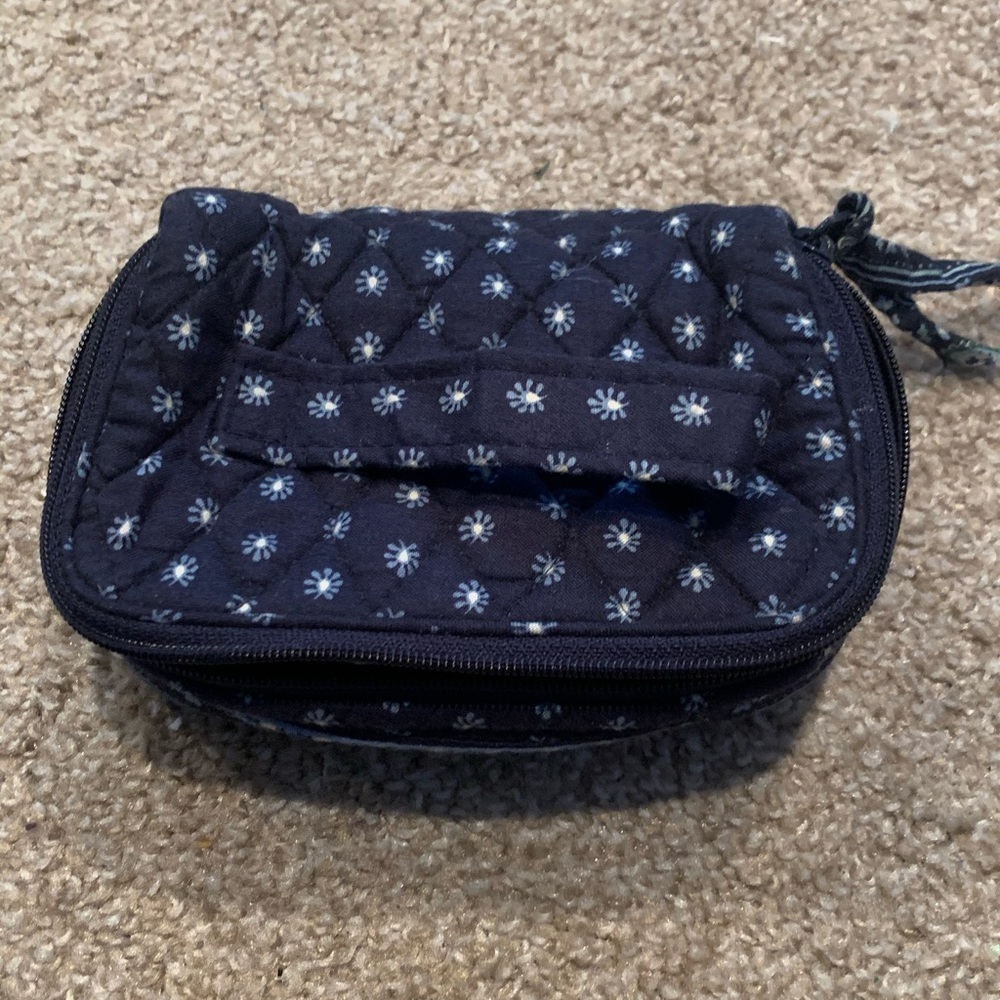 Retired Vera Bradley Navy Blue jewelry holder